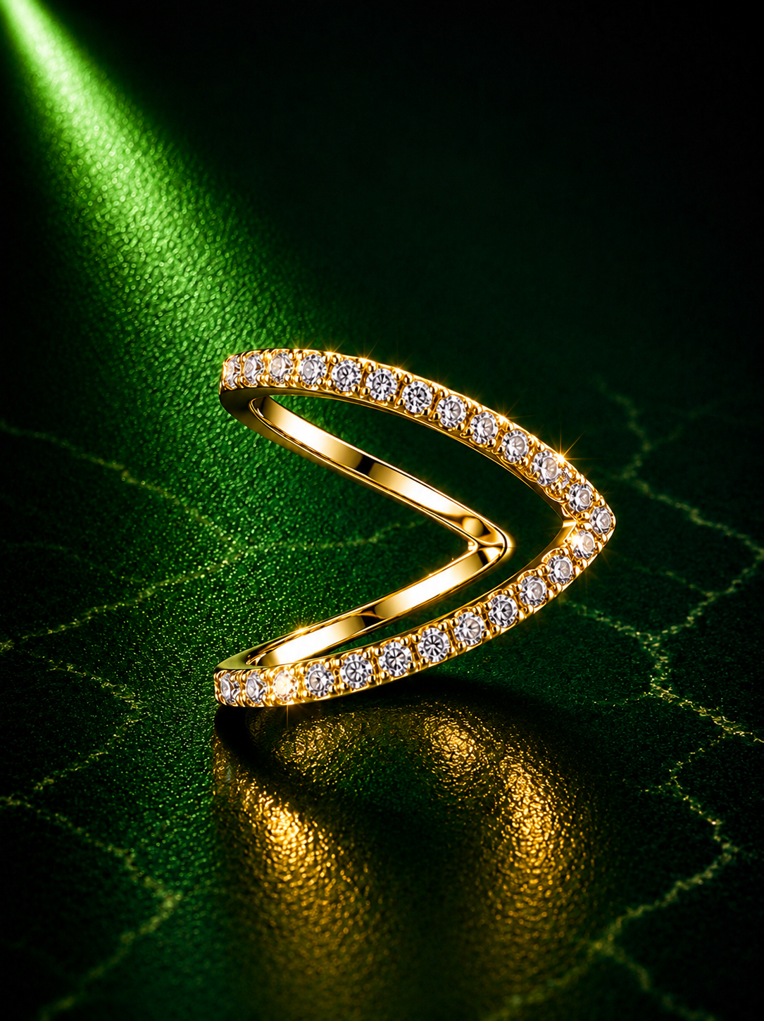Vérité Chevron Ring