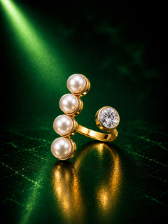 Luna Pearl Ring